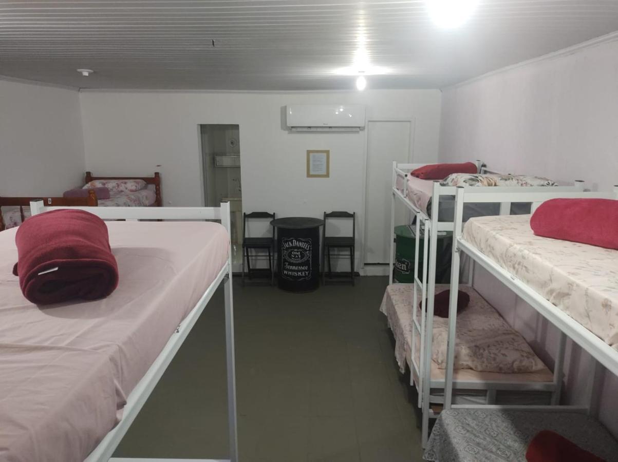 אילהה גראנדה Hostel Rei Dos Reis מראה חיצוני תמונה